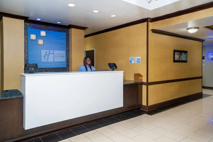 Holiday Inn Express Hinesville by IHG hotel detail image 6