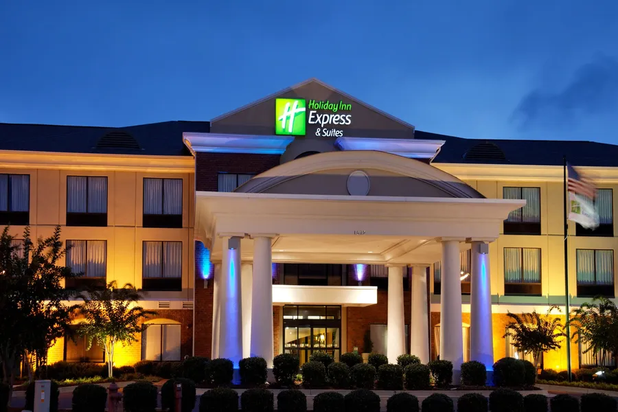 Holiday Inn Express Hotel & Suites Tupelo by IHG hotel detail image 2