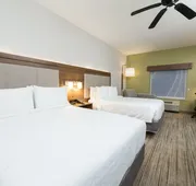 Holiday Inn Express Clinton by IHG hotel detail image 3