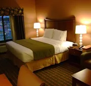 Holiday Inn Express Hotel & Suites Suffolk by IHG hotel detail image 4