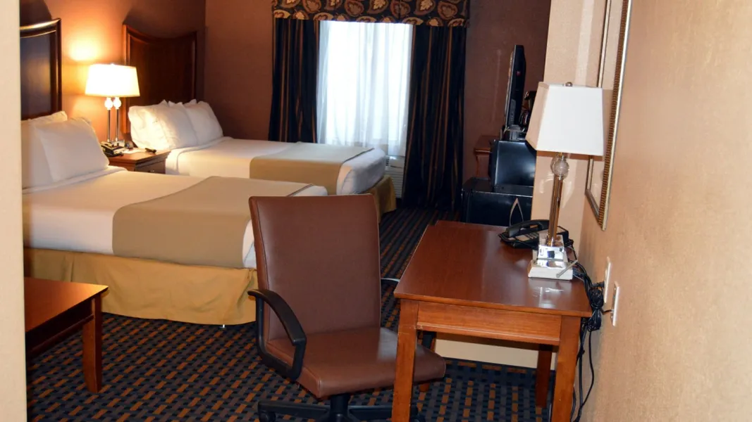 Holiday Inn Express Hotel & Suites Suffolk by IHG hotel detail image 6