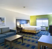 Holiday Inn Express Hotel & Suites Vermillion by IHG hotel detail image 7