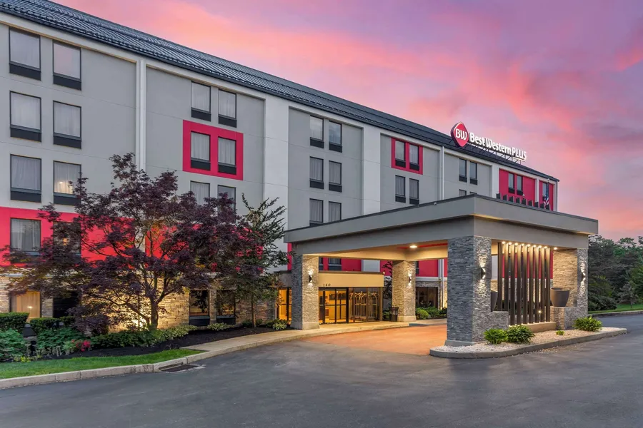 Best Western Plus Heritage Rail Inn & Suites hotel detail image 2