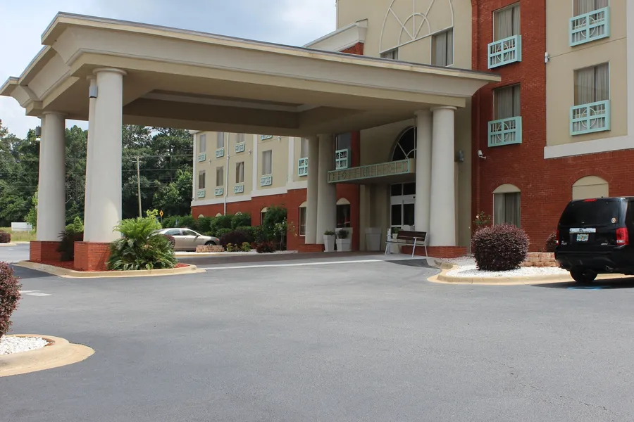 Holiday Inn Express & Suites Thomasville by IHG hotel detail image 2