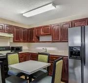 La Quinta Inn & Suites by Wyndham Norwich-Plainfield-Casino hotel detail image 7