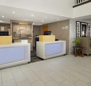 Holiday Inn Express Hotel & Suites Warrenton by IHG hotel detail image 5