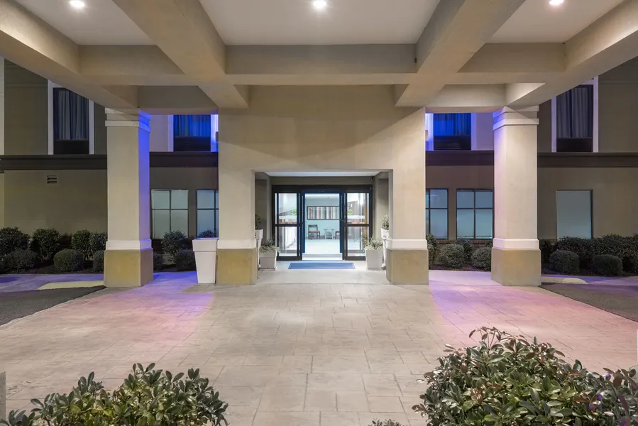 Holiday Inn Express & Suites Grenada by IHG hotel detail image 6