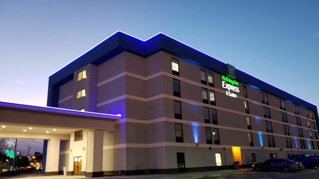 Holiday Inn Express Pigeon Forge/Near Dollywood by IHG hotel detail image 2