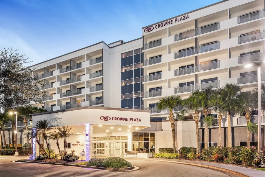Crowne Plaza Orlando - Lake Buena Vista by IHG hotel detail image 2