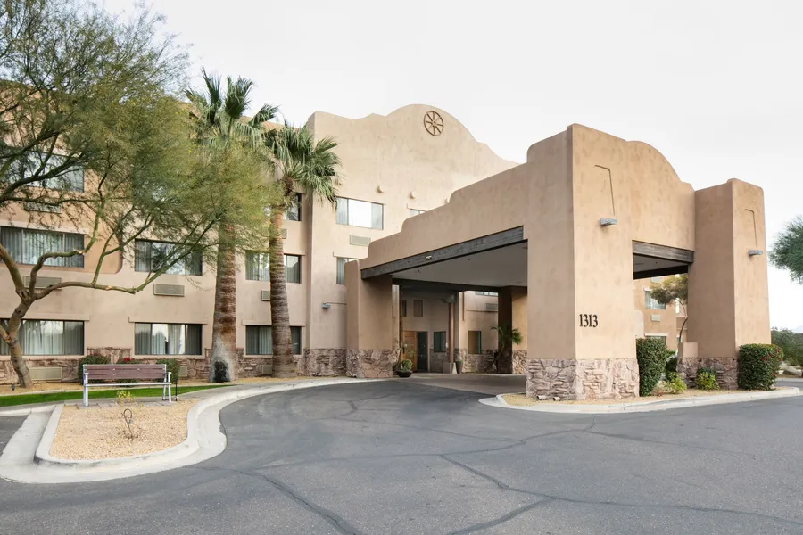 Red Lion Inn & Suites Goodyear Phoenix hotel detail image 2