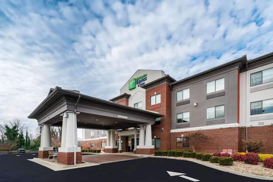Holiday Inn Express Hotel & Suites Rocky Mount by IHG hotel detail image 2