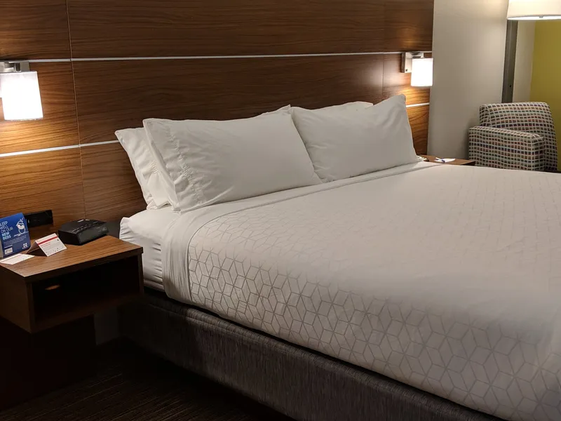 Holiday Inn Express & Suites Claypool Hill (Richlands Area) by IHG hotel detail image 6