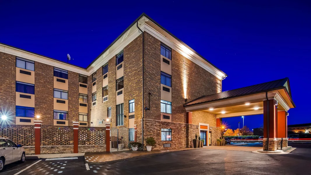 Best Western Plus Pineville-Charlotte South hotel detail image 2