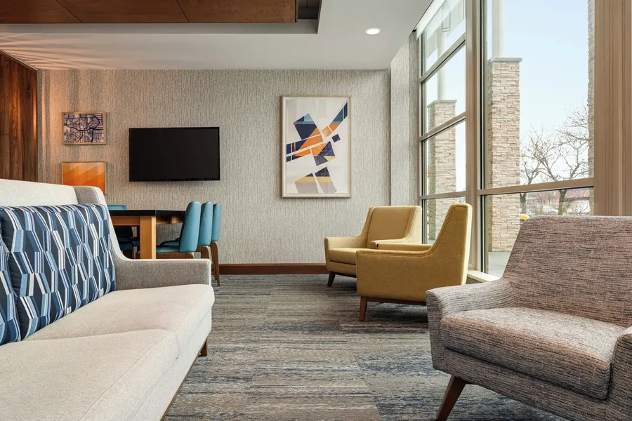 Holiday Inn Express Baltimore at the Stadiums by IHG hotel detail image 2