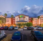Holiday Inn Express Hotel & Suites Phoenix-Airport by IHG hotel detail image 4
