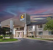 Comfort Inn & Suites Napoleon hotel detail image 4