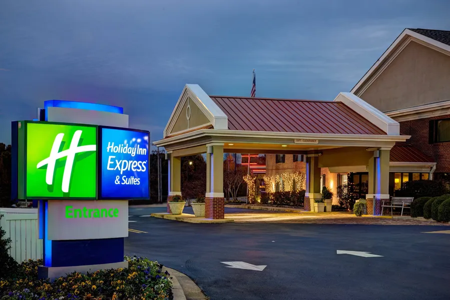 Holiday Inn Express Hotel & Suites Corinth by IHG hotel detail image 2
