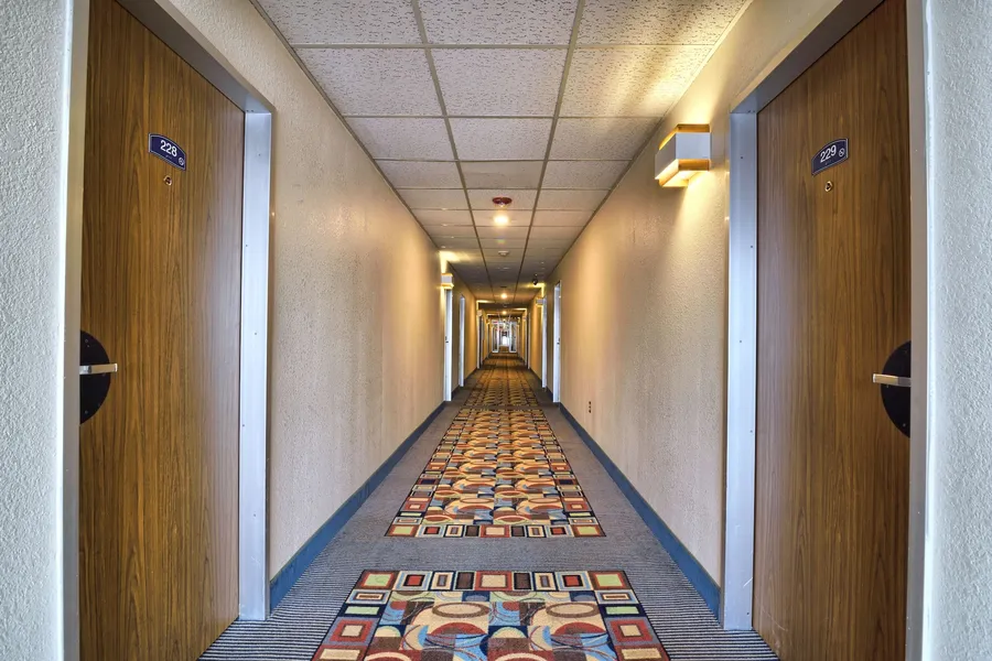 Howard Johnson by Wyndham Bangor hotel detail image 6