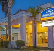 Howard Johnson by Wyndham Torrance hotel detail image 3