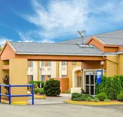 Econo Lodge Harrisburg - Hershey North hotel detail image 3