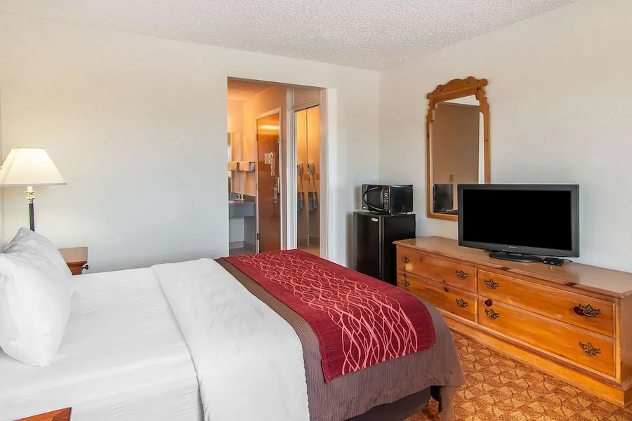 Quality Inn hotel detail image 6