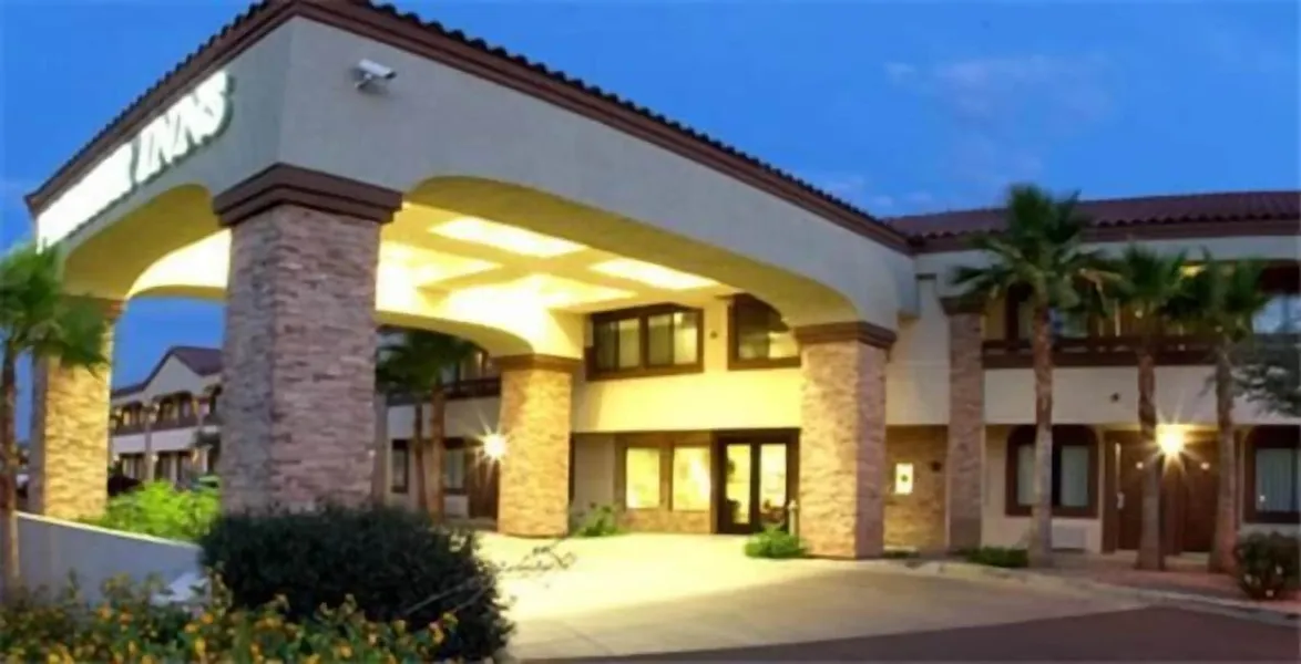 Premier Inns Tolleson hotel detail image 2