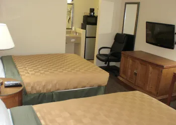 Executive Inn hotel thumbnail 5