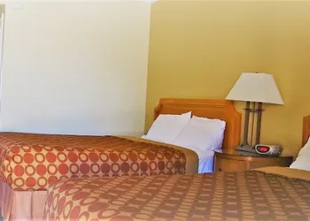 Executive Inn hotel thumbnail 7