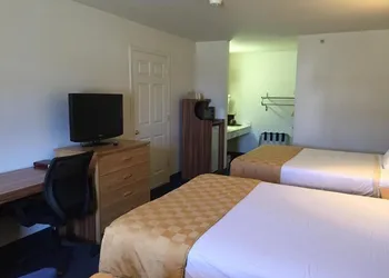 Haysville Express Inn hotel thumbnail 8