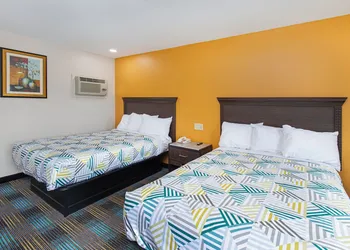 Cardinal Motel hotel thumbnail 7