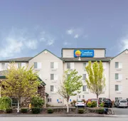 Comfort Inn & Suites Salem Northeast hotel detail image 5