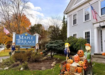 Maple Terrace Motel hotel thumbnail 8