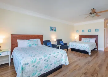 Atlantic Breeze Suites hotel thumbnail 3