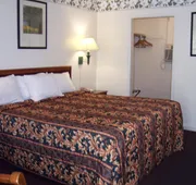 Shore Hills Motel hotel detail image 3