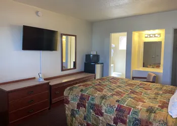 Travel Inn hotel thumbnail 7
