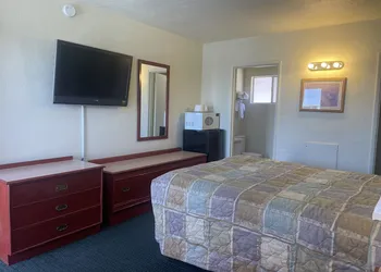 Travel Inn hotel thumbnail 8