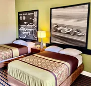 Super 8 by Wyndham Battleboro/Rocky Mount hotel detail image 7
