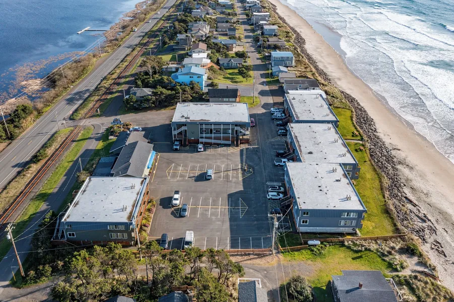 Surfside Resort hotel detail image 6