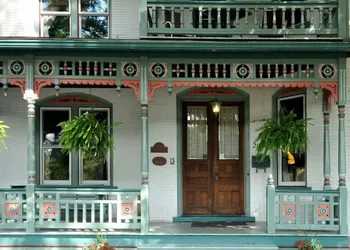 Victorian Loft B & B hotel thumbnail 3