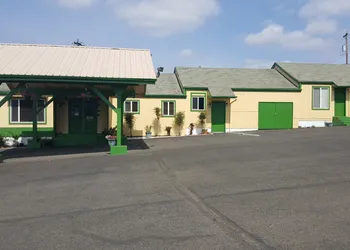 Safari Inn hotel thumbnail 2