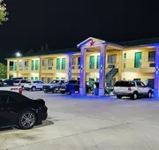 Scottish Inn & Suites hotel detail image 4