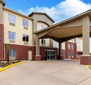 Comfort Inn and Suites Fredericksburg hotel detail image 3