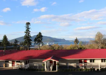 Anacortes Ship Harbor Inn hotel thumbnail 5