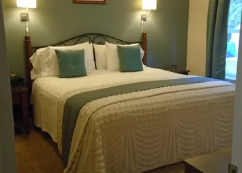 Amber Lights Bed and Breakfast hotel thumbnail 8