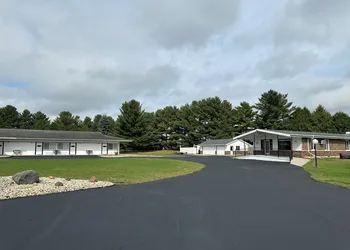 Skyview Motel hotel thumbnail 2