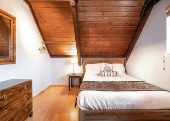 Wanderlust Inn hotel thumbnail 7