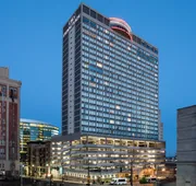 Crowne Plaza Kansas City Downtown by IHG hotel detail image 5