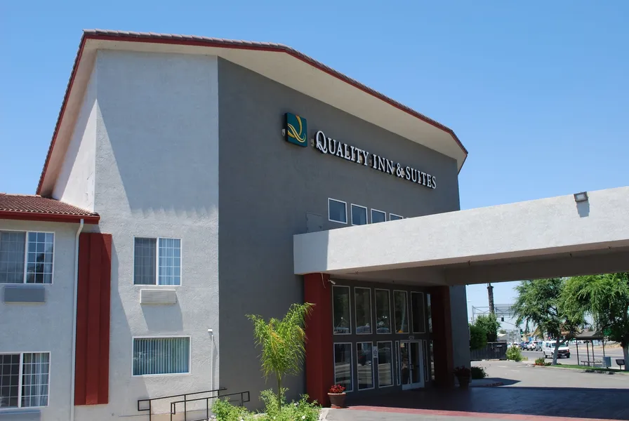 Quality Inn & Suites Fresno Northwest hotel detail image 2