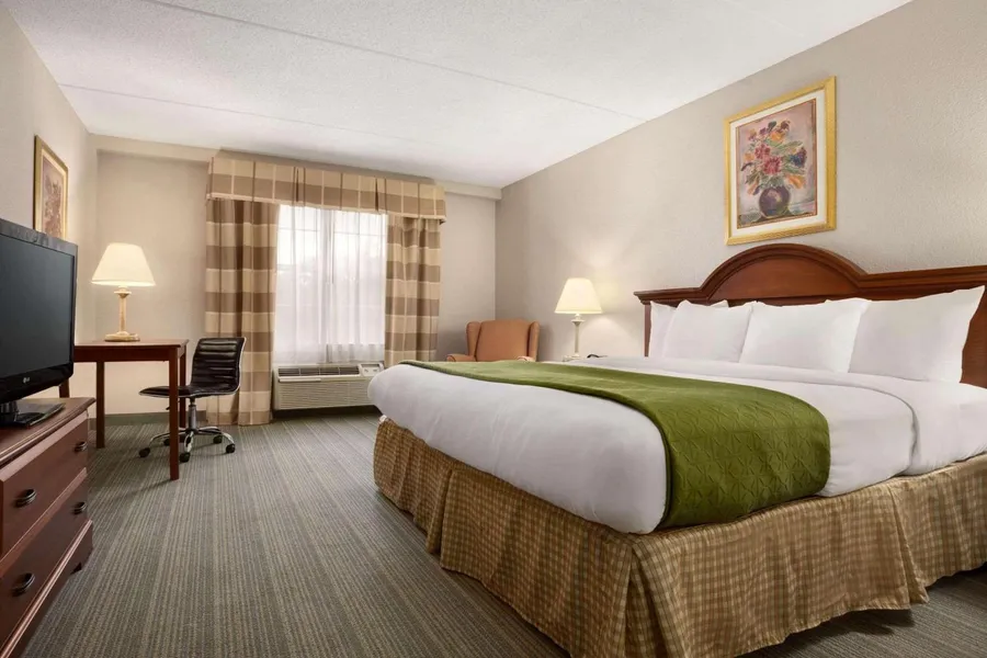 Country Inn & Suites by Radisson, Charlotte University Place, NC hotel detail image 6