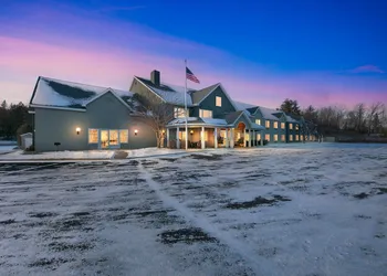 Country Inn Walker hotel thumbnail 2